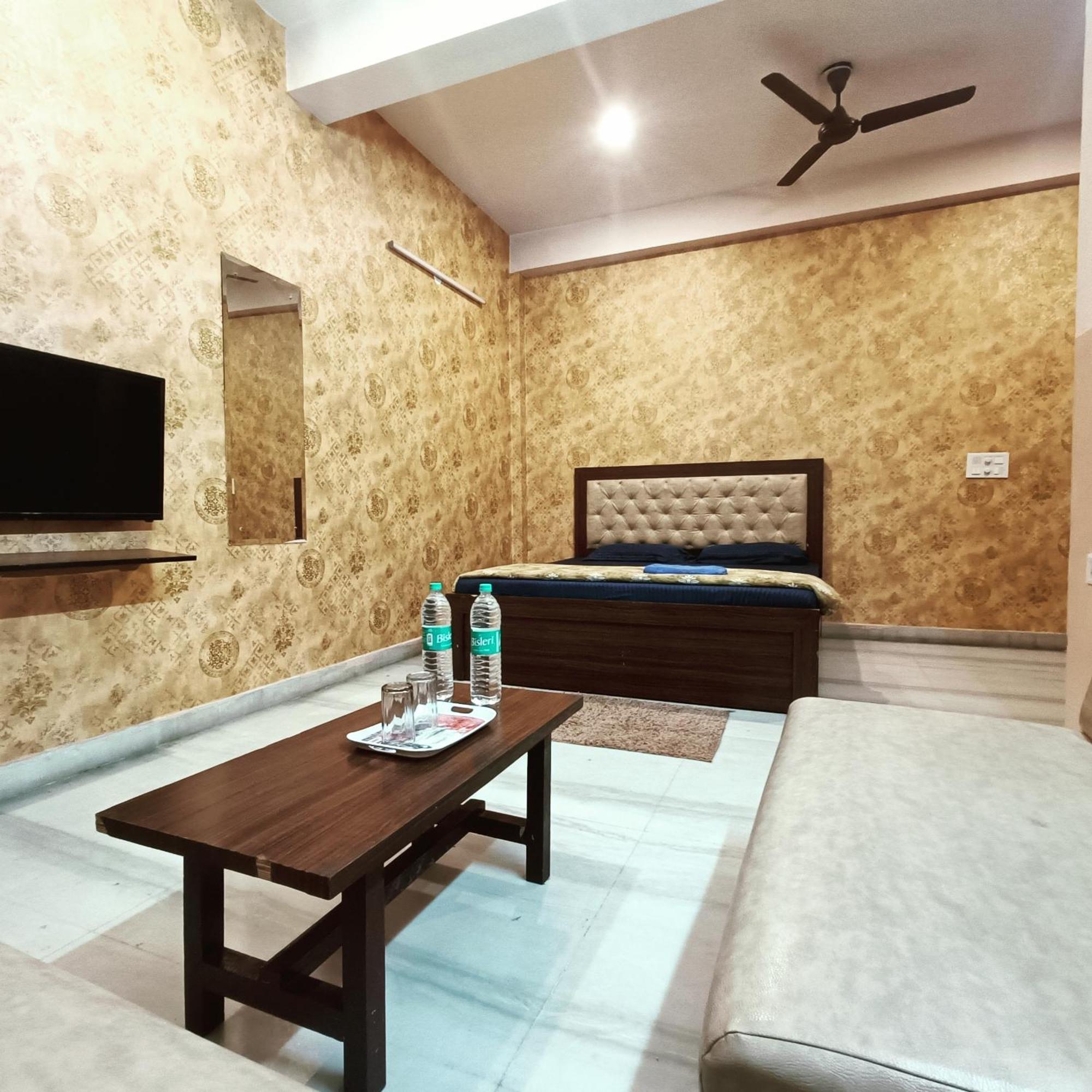 Mi Casa Sector 47 Apartamento Gurgaon Exterior foto